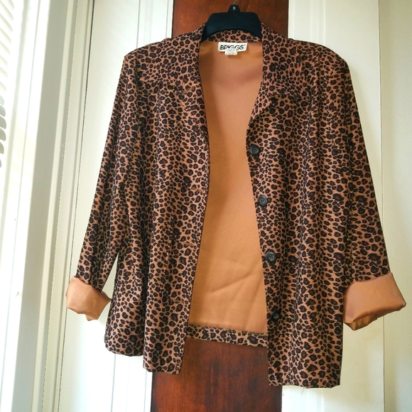 Leopard Jacket - Picture 6 of 10